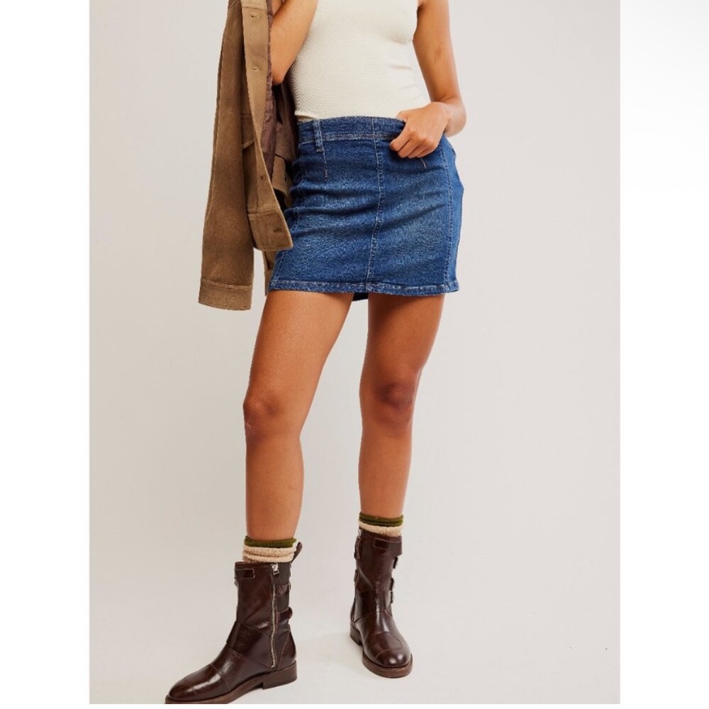 FREE PEOPLE We The Free Daylight Denim Mini Skirt / Helix